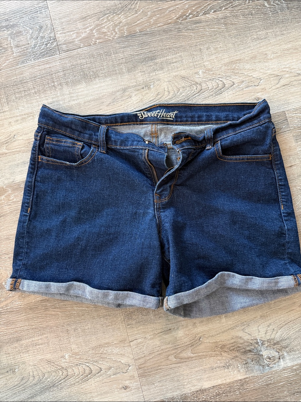 Old Navy Dark Blue Denim Roll-Cuff Women’s Shorts sweetheart sz 10